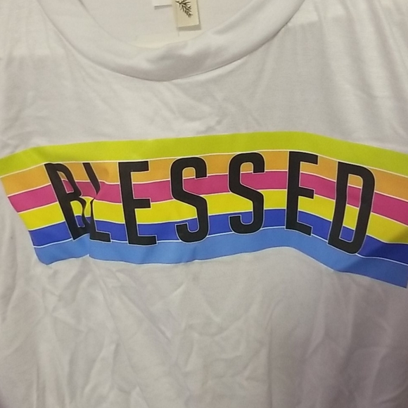 Women crop top shirt - Picture 3 of 3